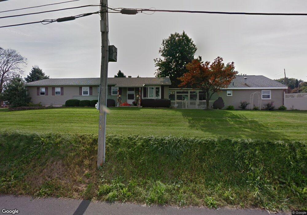 830 Upland Ave, Reading, PA 19607 - photo 1