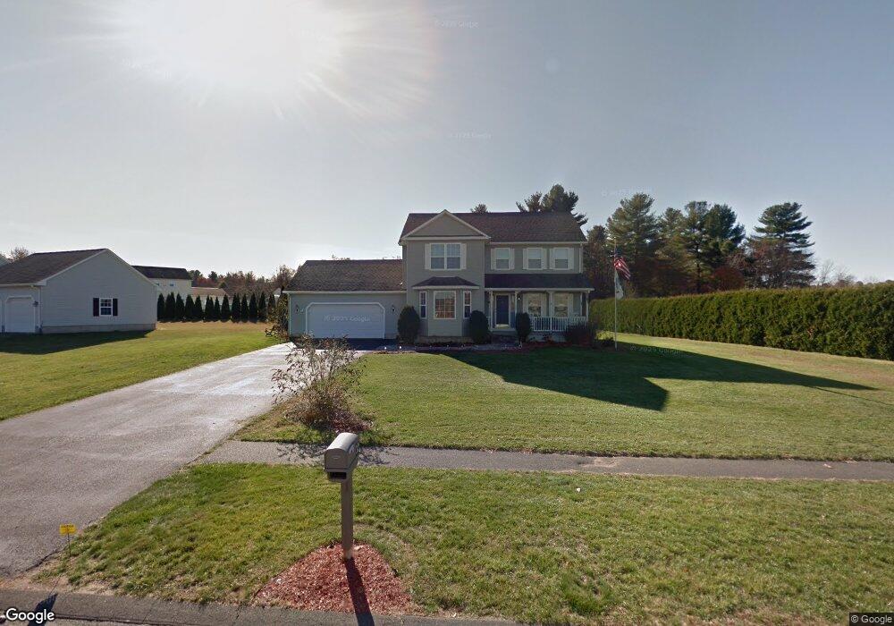 32 Kingsberry Way, Easthampton, MA 01027 - photo 1