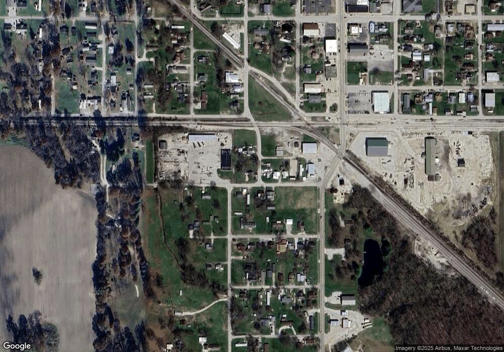 390 2nd St SW, Linton, IN 47441 - photo 1