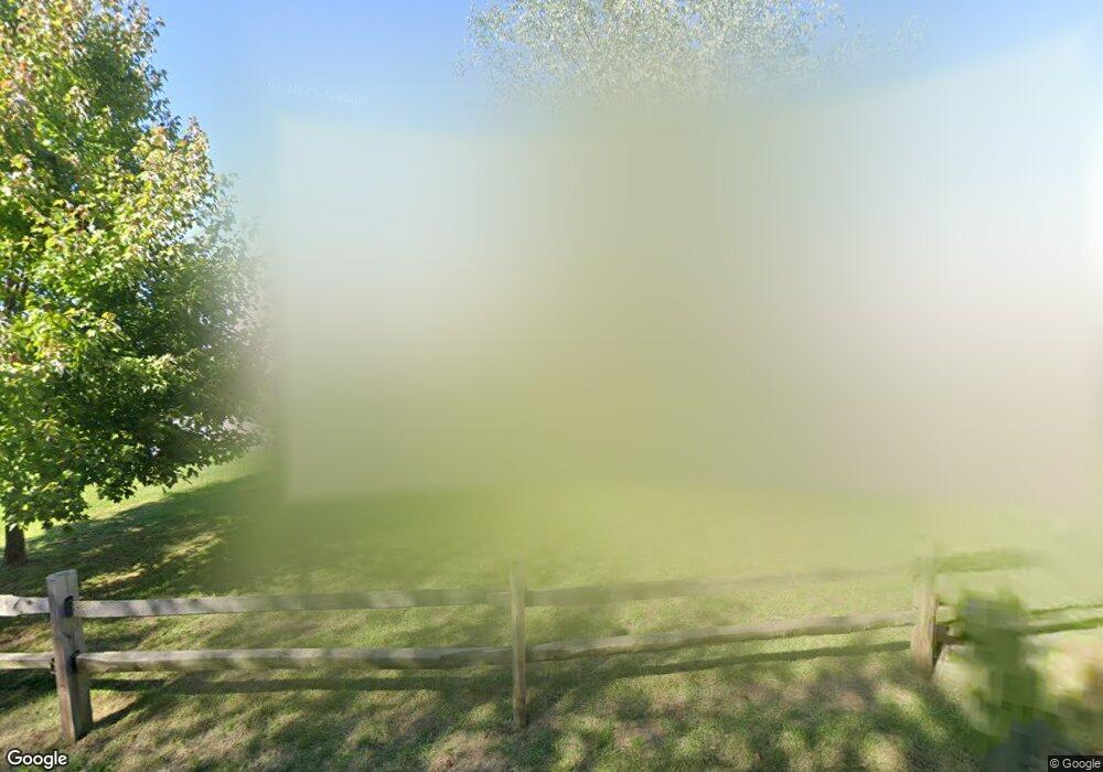 31 Atwell Dr, Dupont, PA 18641 - photo 1