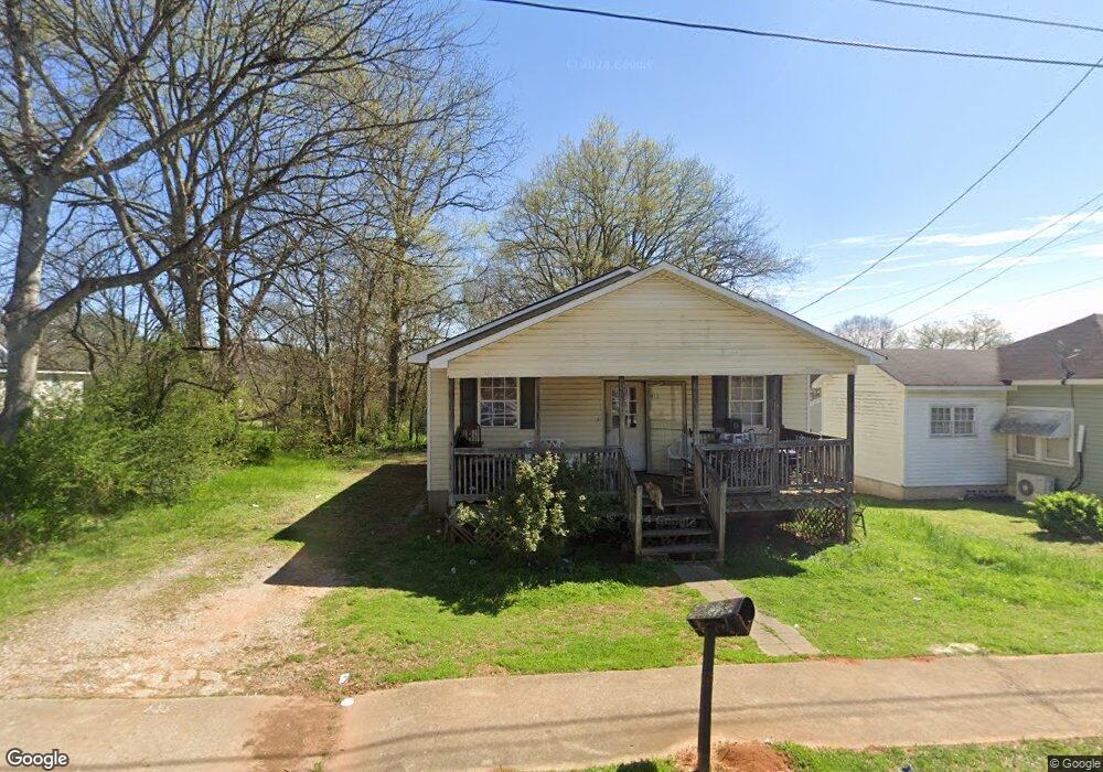 913 Jones St, Cedartown, GA 30125 - photo 1