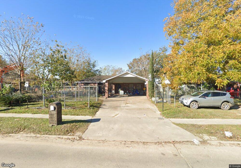 11001 Bentley St, Houston, TX 77093 - photo 1