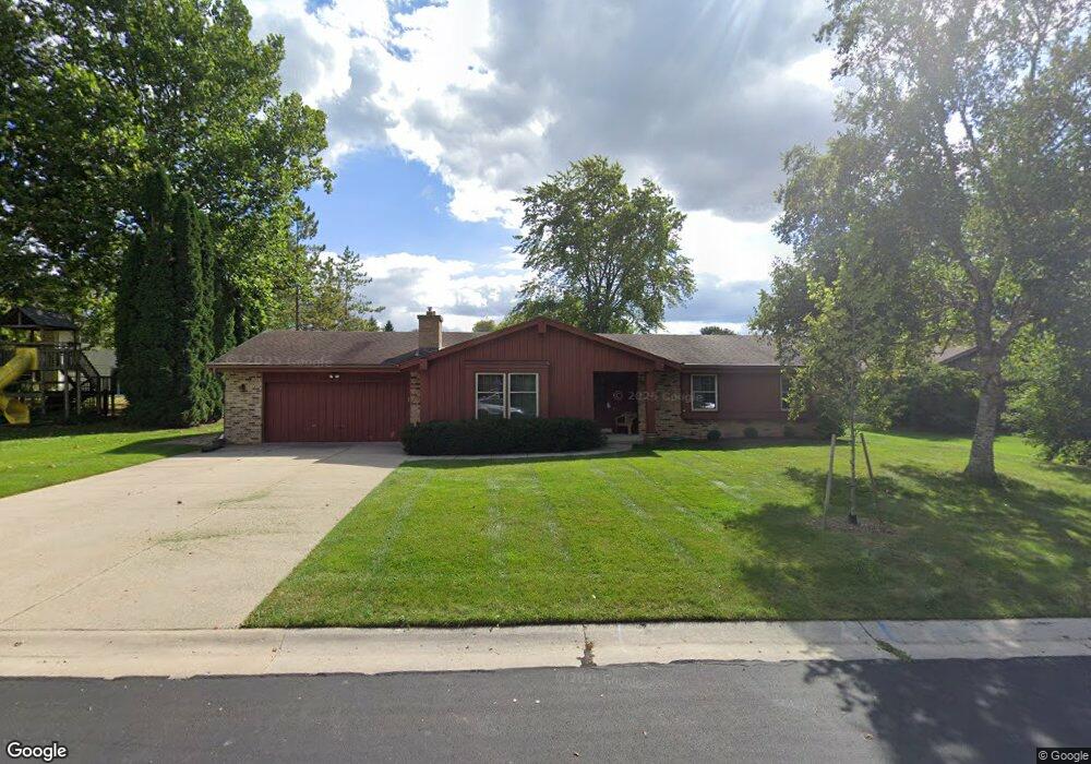 N104W16905 Thornapple Row, Germantown, WI 53022 - photo 1