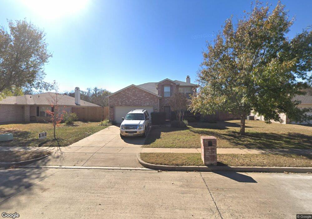 9204 Seven Oaks Ln, Denton, TX 76210 - photo 1