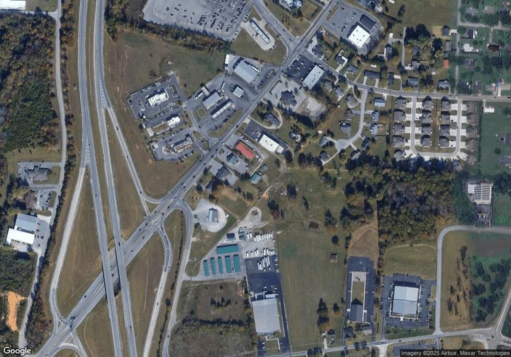 656 W Main St, Cookeville, TN 38506 - photo 1