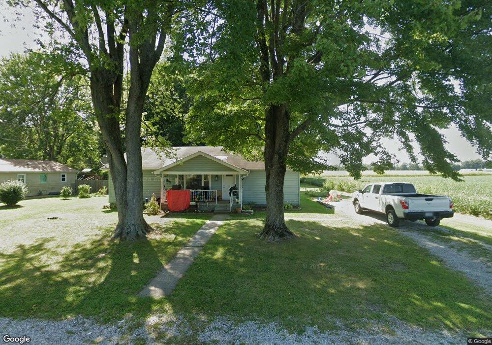 5240 Campbell St, Columbus, IN 47201 - photo 1