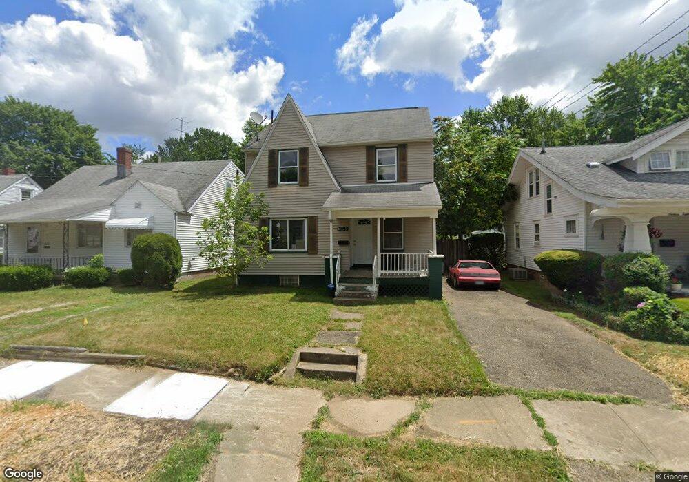 1622 Spring Ave NE, Canton, OH 44714 - photo 1