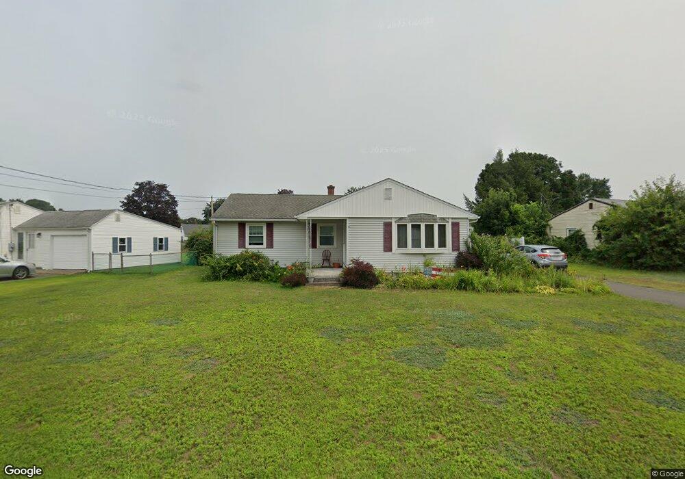 124 Bridle Path Cir, Ludlow, MA 01056 - photo 1