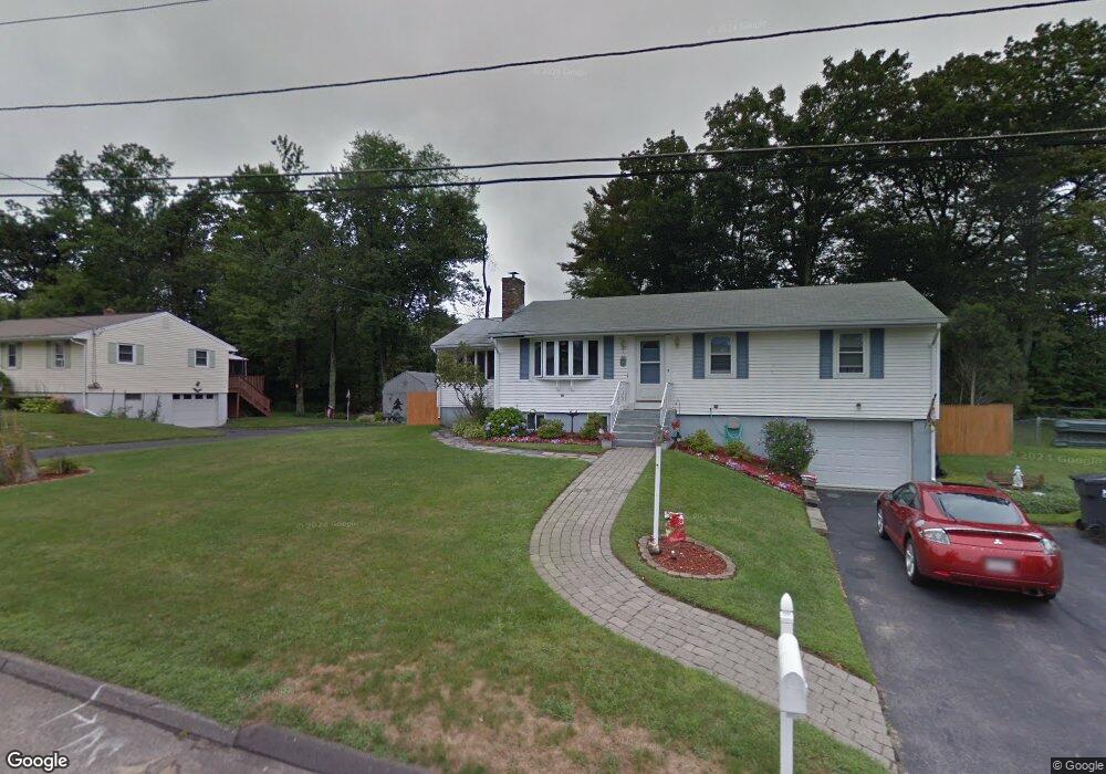 8 Newman Dr, Rutland, MA 01543 - photo 1