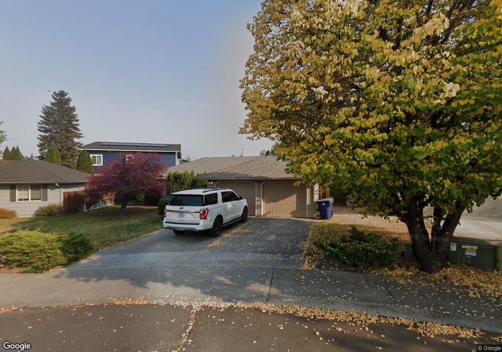 61823 Avonlea Cir, Bend, OR 97702 - photo 1