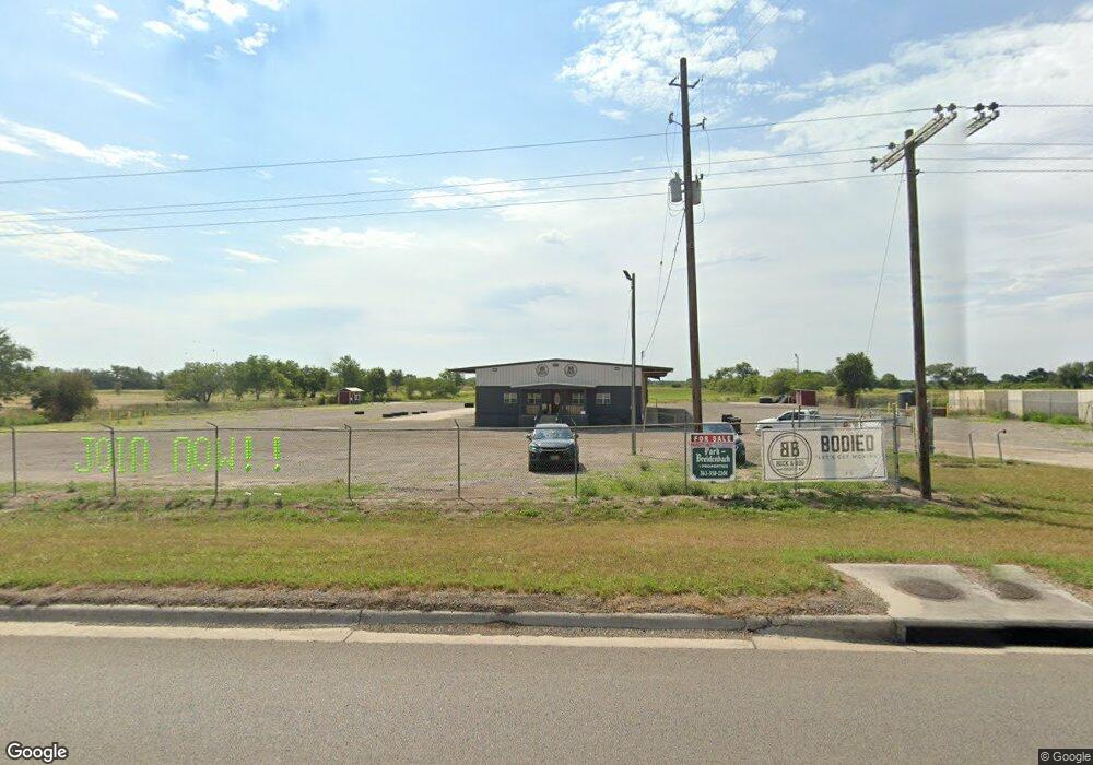 2446 U S 59, Beeville, TX 78102 - photo 1