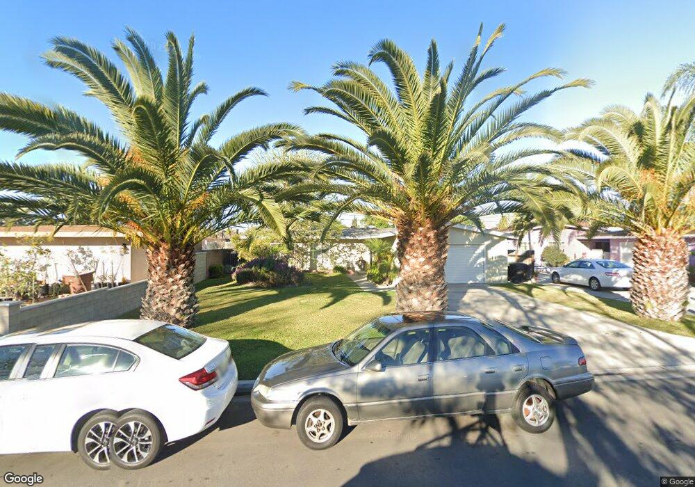 907 S Kenmore St, Anaheim, CA 92804 - photo 1