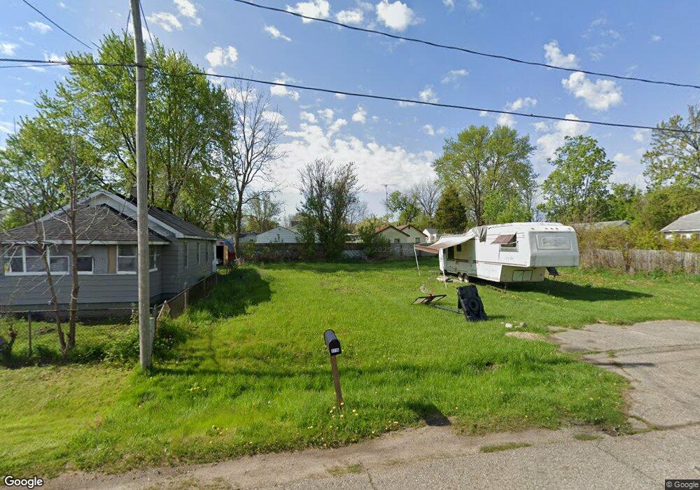 1115 W Whittemore Ave, Flint, MI 48507 - photo 1