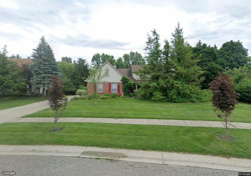 7537 Greenway Ln, West Bloomfield, MI 48324 - photo 1