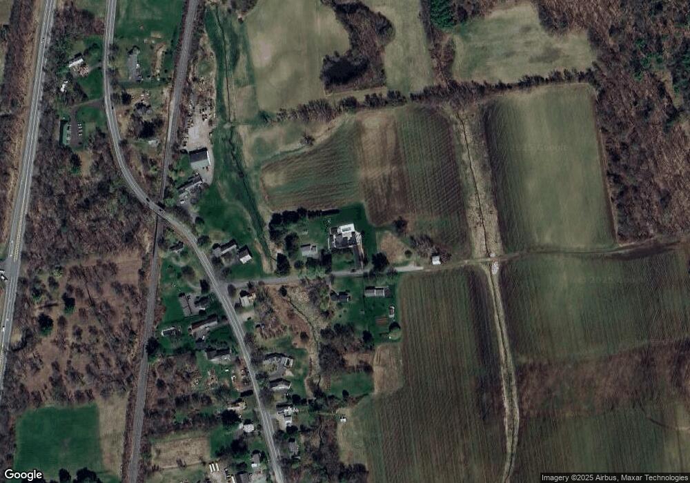 11 Jackson Rd, South Deerfield, MA 01373 - photo 1