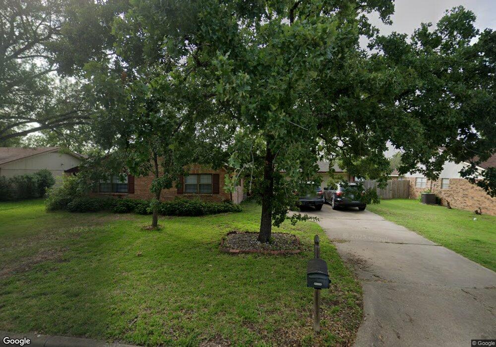 1216 S Ridgefield Cir, College Station, TX 77840 - photo 1