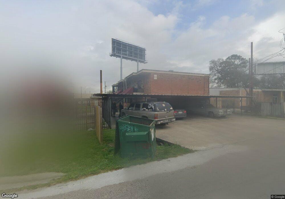 4212 North Fwy, Houston, TX 77022 - photo 1