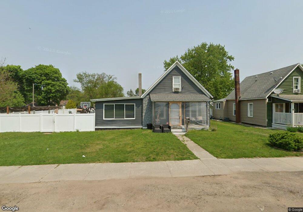 830 Concord Ave, Elkhart, IN 46516 - photo 1