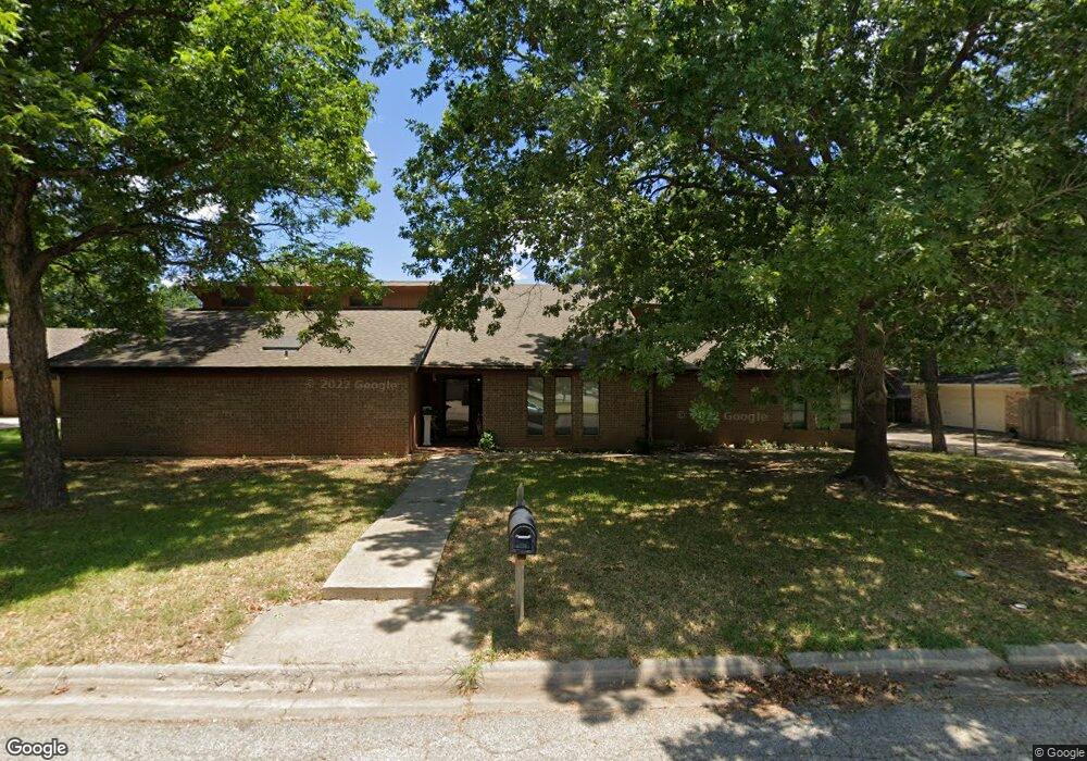 900 Aspen Rd, Gainesville, TX 76240 - photo 1