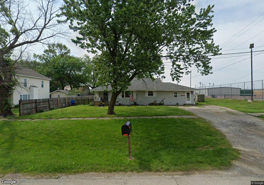 1004 E 7th St, Altamont, KS 67330 - photo 1