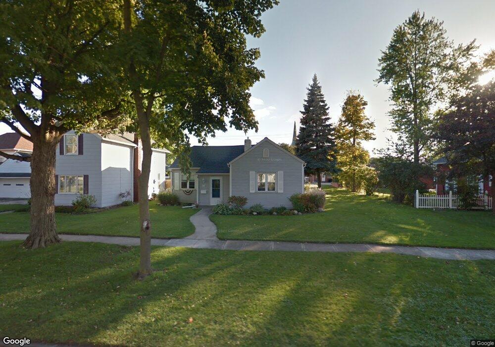 309 W 1st St, Woodville, OH 43469 - photo 1