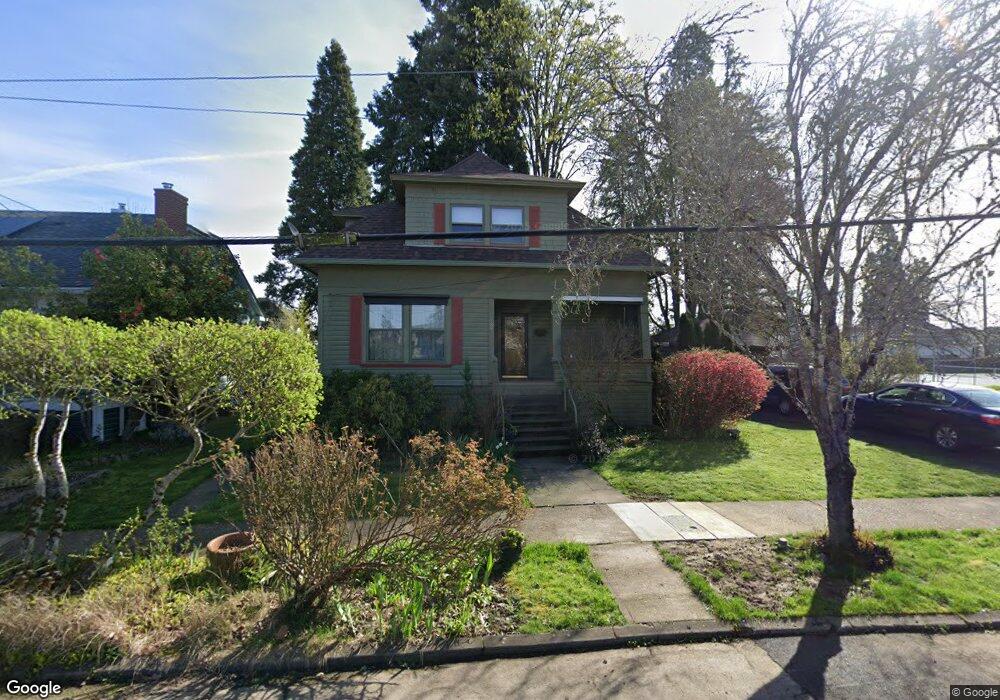 739 Calapooia St SW, Albany, OR 97321 - photo 1