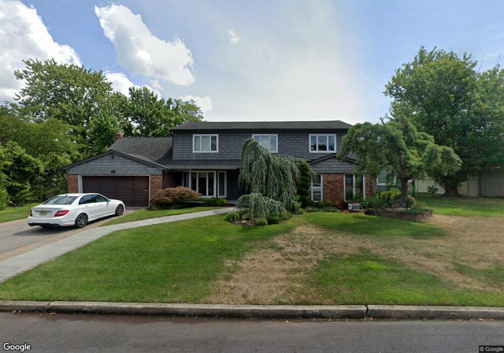 35 Bayberry Rd, Lawrence, NY 11559 - photo 1