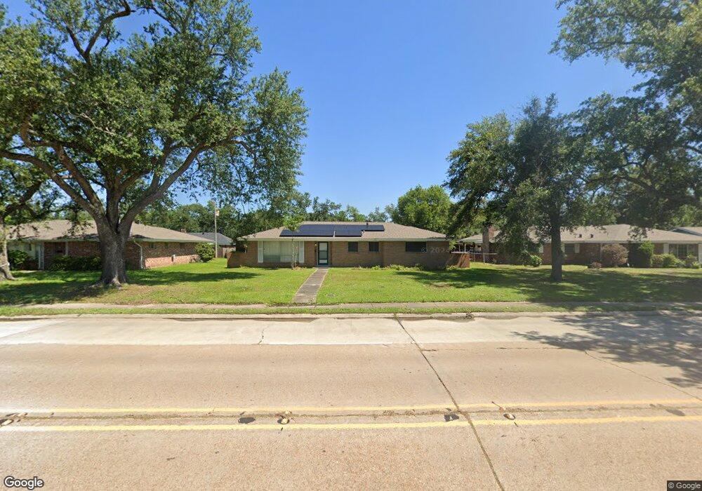 2019 E Prien Lake Rd, Lake Charles, LA 70601 - photo 1