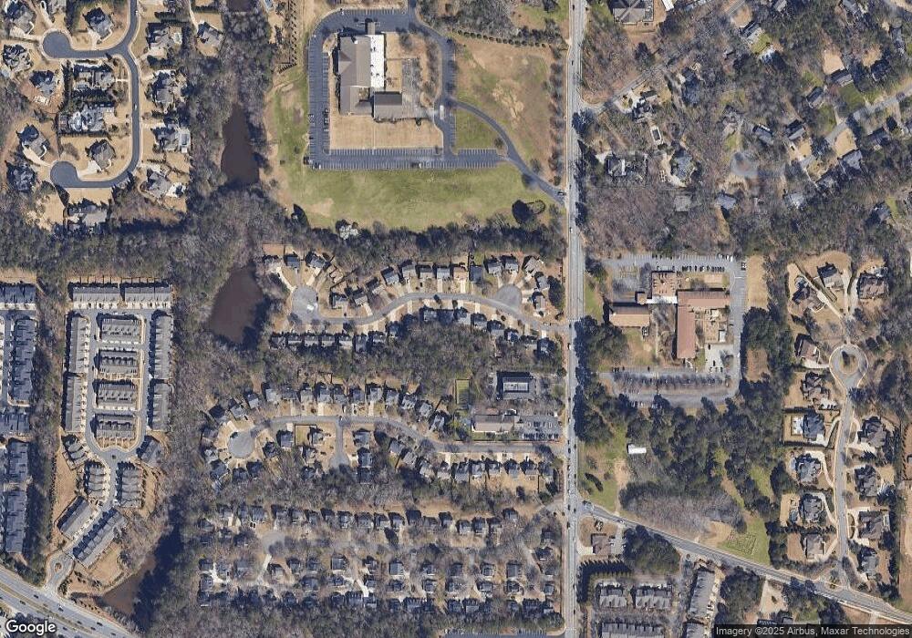 1065 Hidden Pond Ln, Roswell, GA 30075 - photo 1