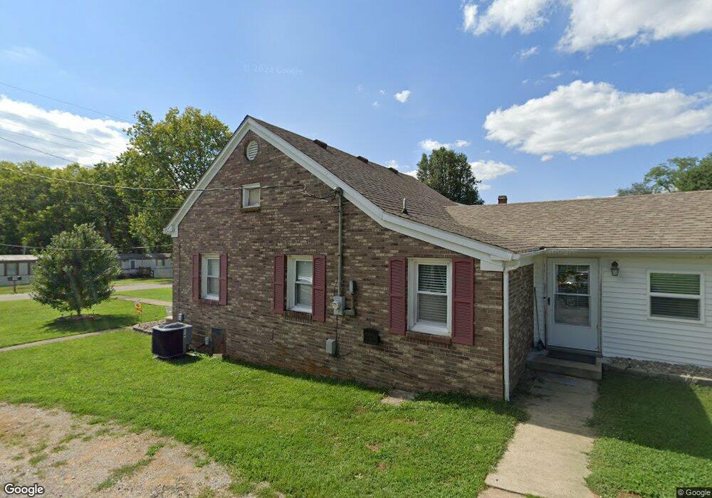 209 Depot St, Bloomfield, KY 40008 - photo 1