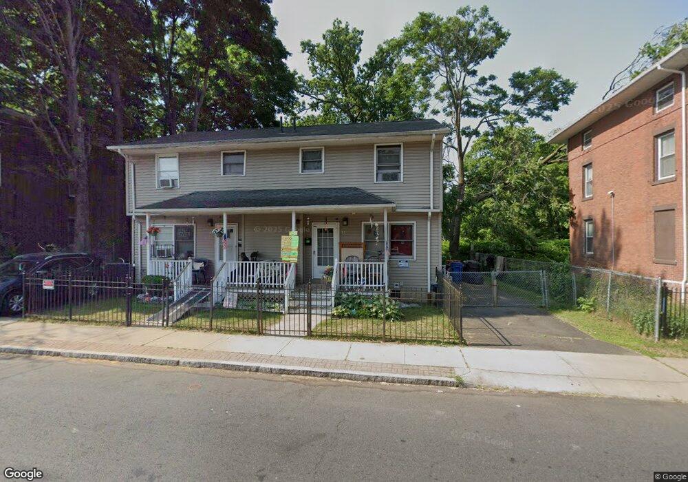 143 Capen St, Hartford, CT 06120 - photo 1