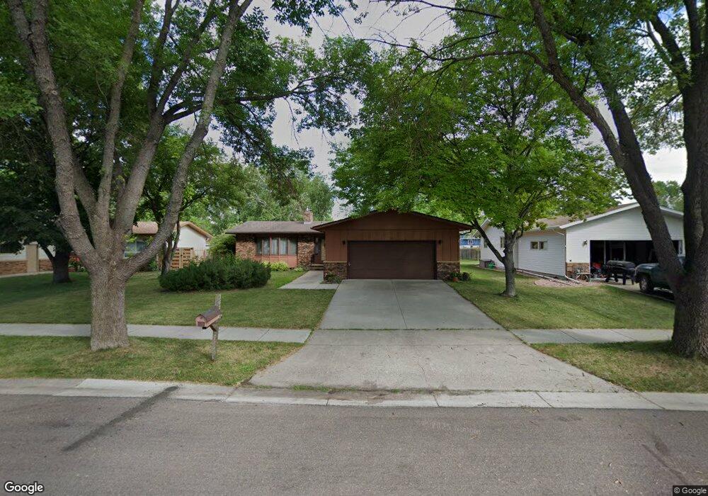2823 1st St N, Fargo, ND 58102 - photo 1