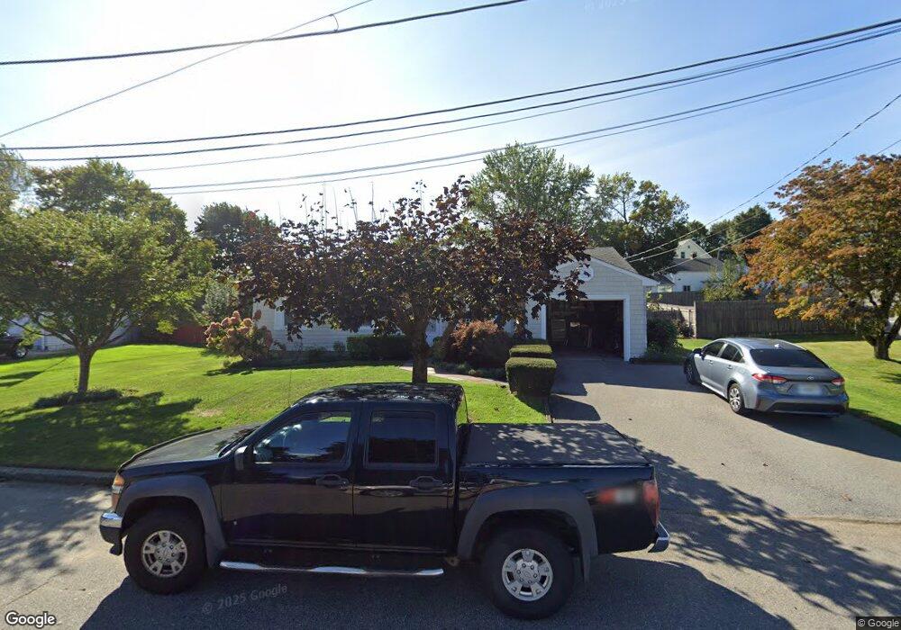 12 Meadowcrest Dr, Cumberland, RI 02864 - photo 1