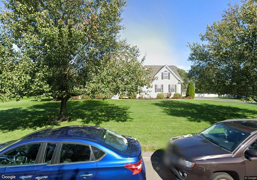 4 Grand View Dr, Enfield, CT 06082 - photo 1