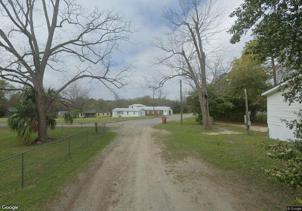 104 5th St, McRae-helena, GA 31055 - photo 1