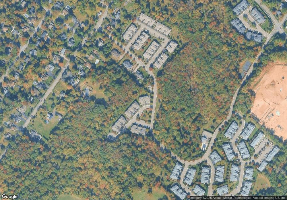 4 Camlet Ct, Roseland, NJ 07068 - photo 1