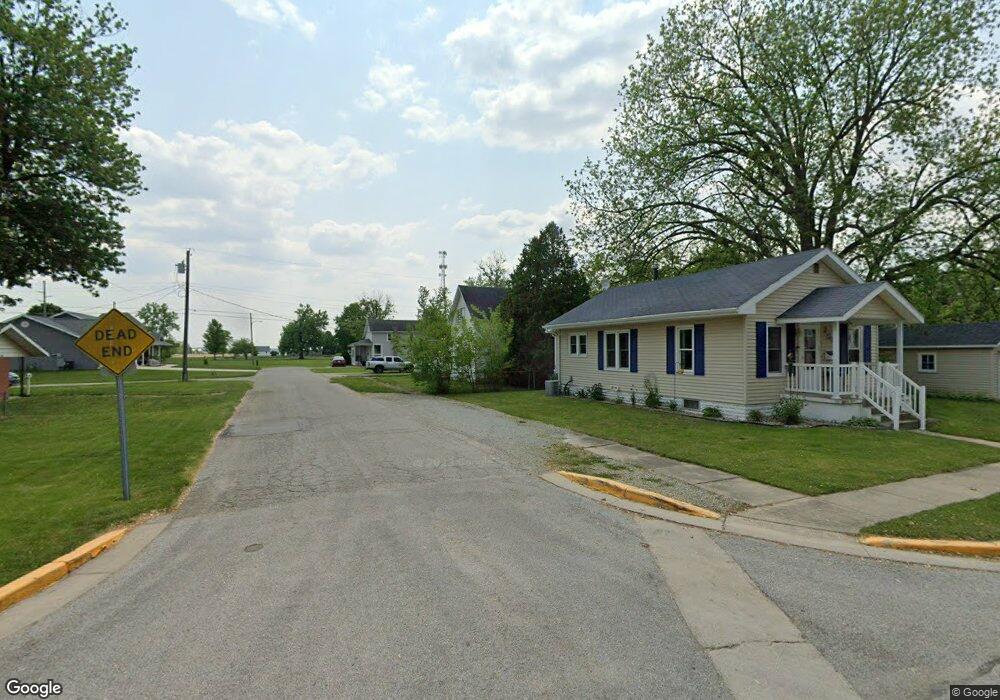 704 S Clark St, Nappanee, IN 46550 - photo 1