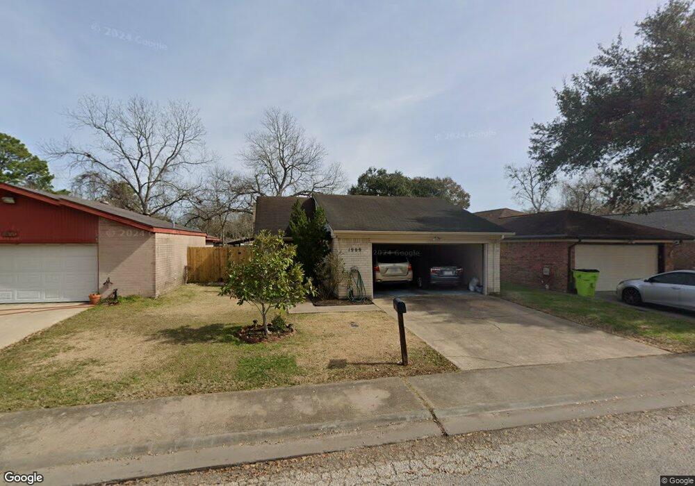 1909 Tremont Ct, Rosenberg, TX 77471 - photo 1