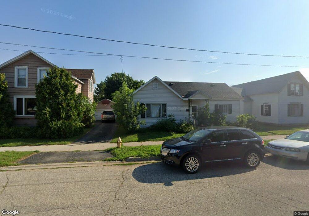 1212 West Dr, Menominee, MI 49858 - photo 1