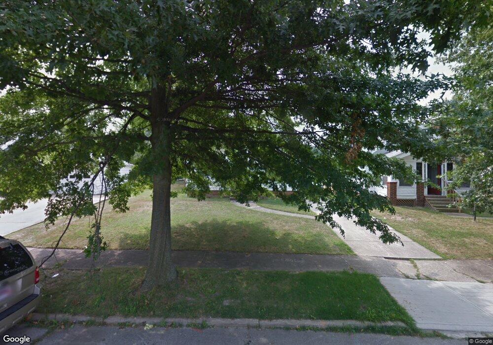 22700 Coulter Ave, Euclid, OH 44117 - photo 1