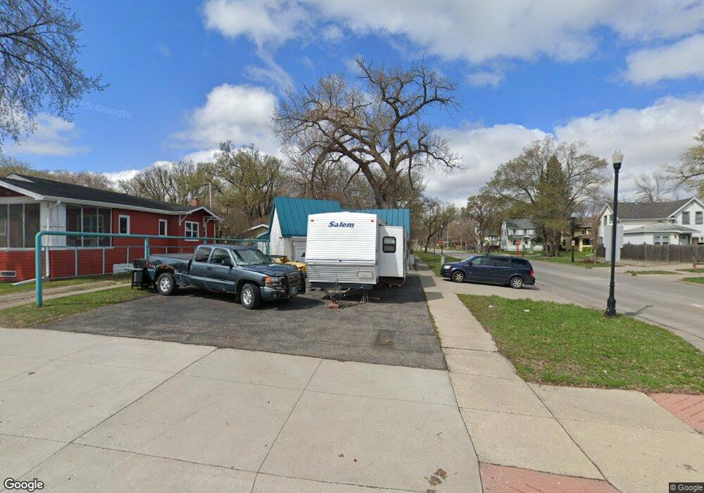 1301 5th St S, Fargo, ND 58103 - photo 1