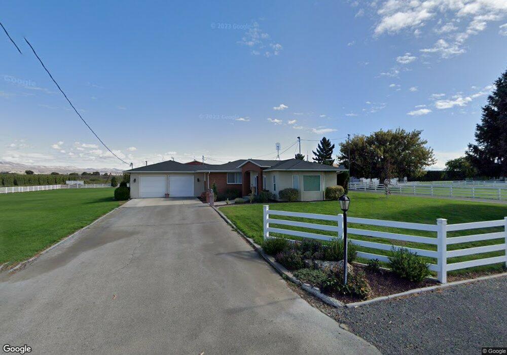 3511 La Framboise Rd, Moxee, WA 98936 - photo 1