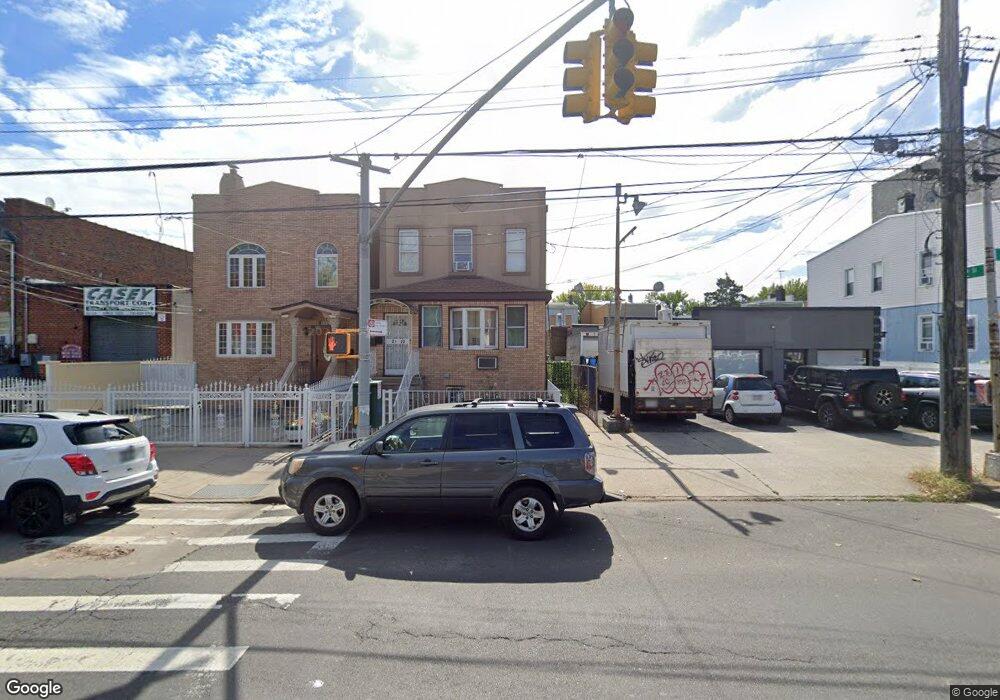 8122 101st Ave, Ozone Park, NY 11416 - photo 1