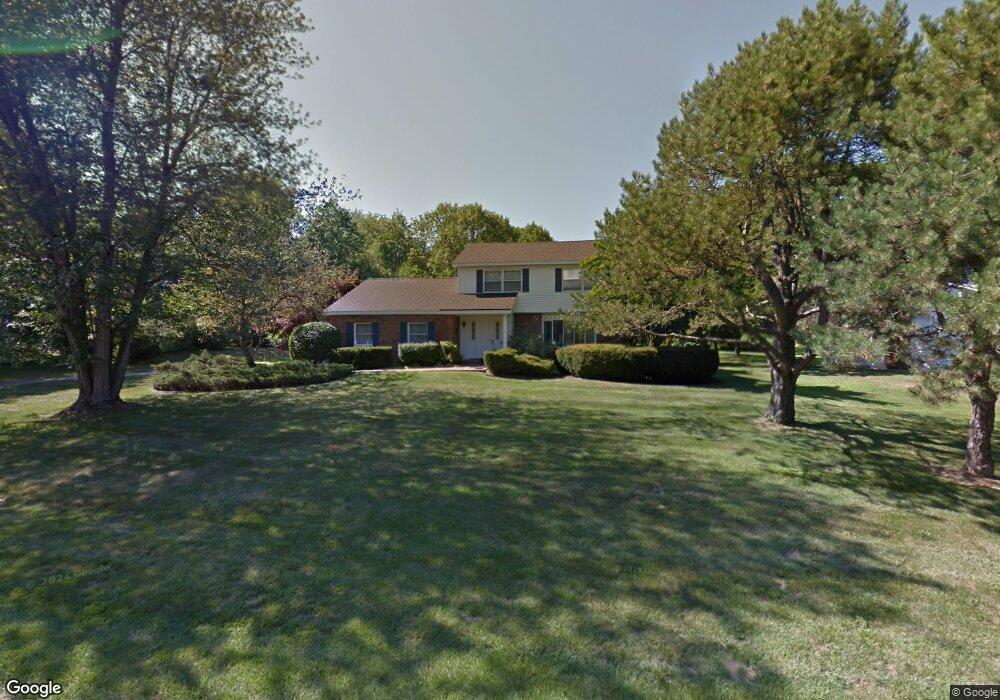 2173 Appletree Ln, Schenectady, NY 12309 - photo 1