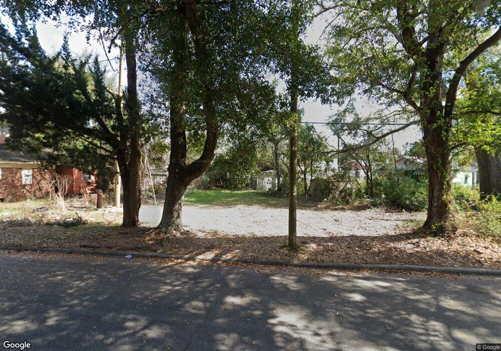 3208 Burroughs St, Savannah, GA 31405 - photo 1