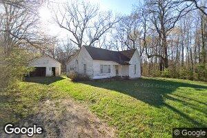 190 Railroad St, Trezevant, TN 38258
