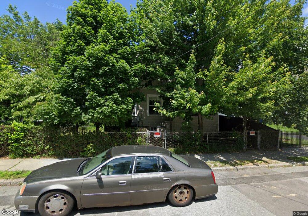 912 Maple St, Fall River, MA 02720 - photo 1