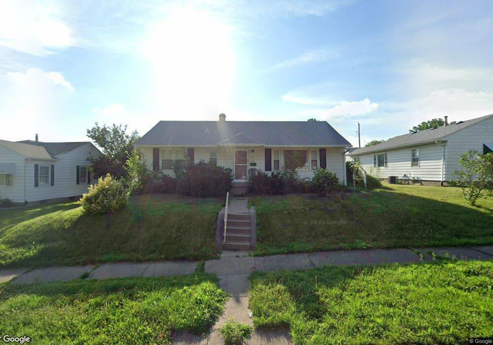2309 N Sturdevant St, Davenport, IA 52804 - photo 1