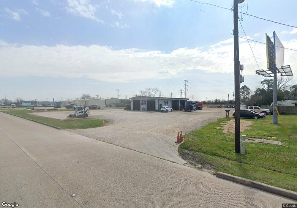 20430 Highway 6, Manvel, TX 77578 - photo 1