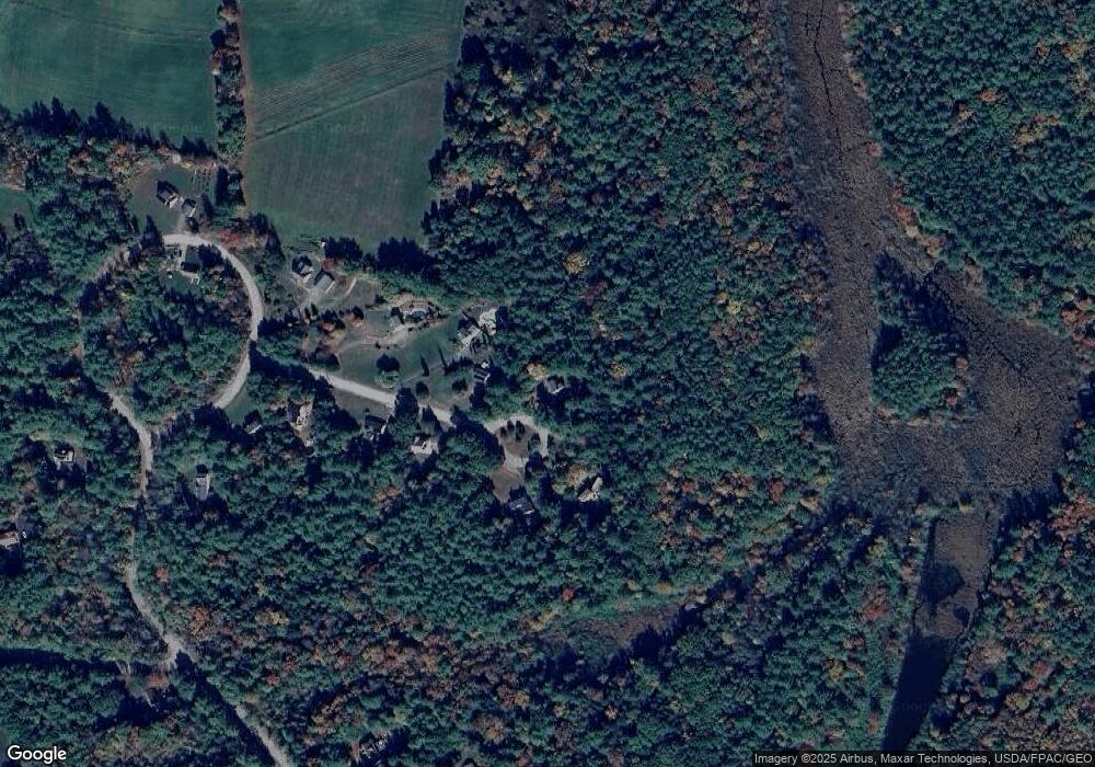 7 Fogg Cir, Newmarket, NH 03857 - photo 1